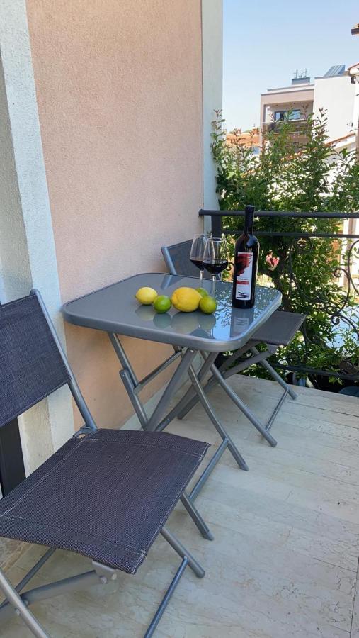 Apartmani Zuzic Пореч Экстерьер фото