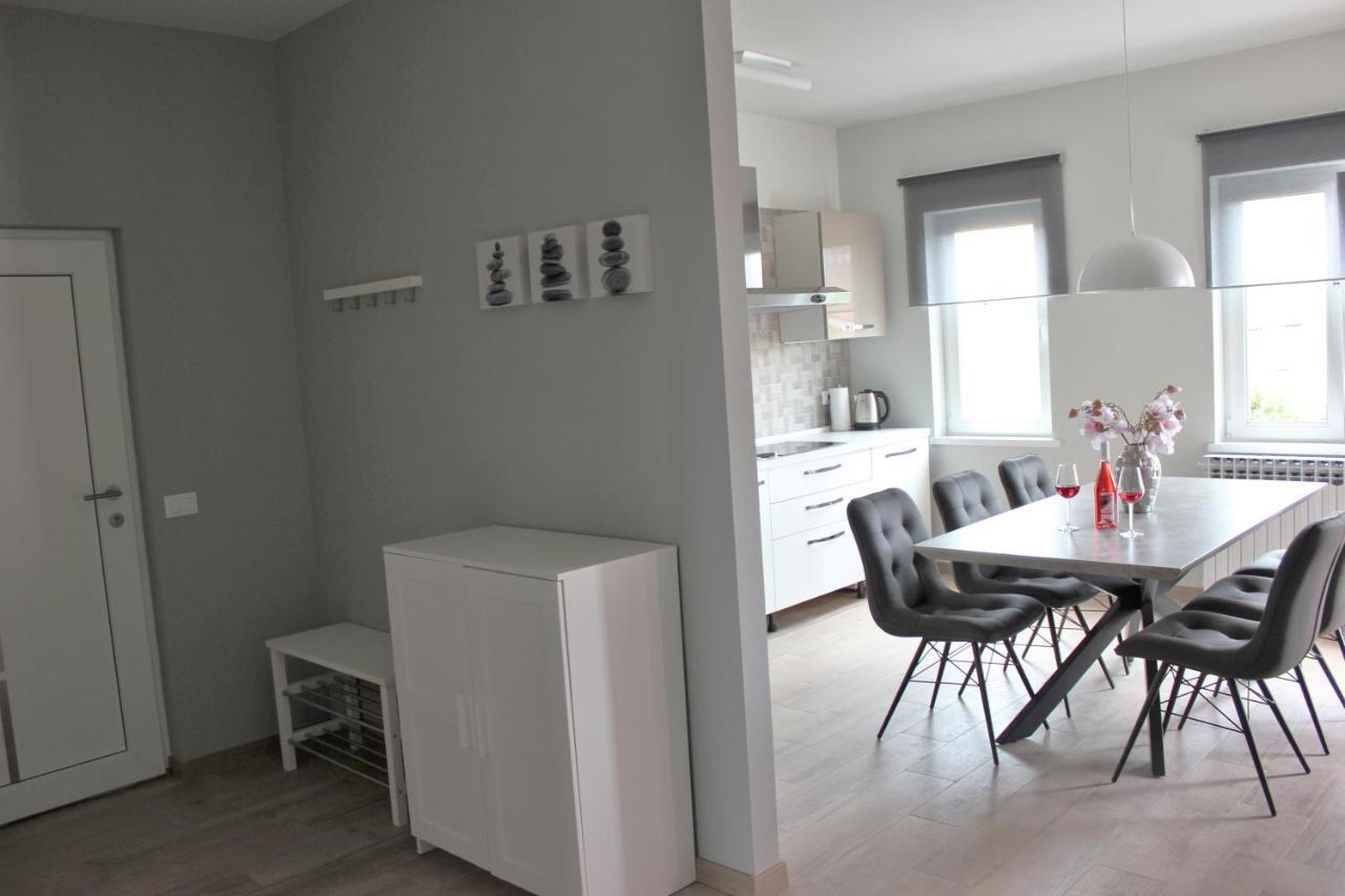 Apartmani Zuzic Пореч Экстерьер фото