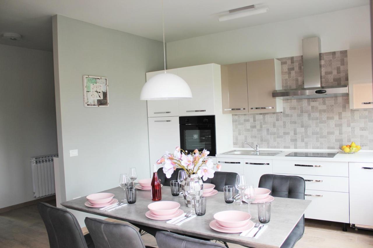 Apartmani Zuzic Пореч Экстерьер фото
